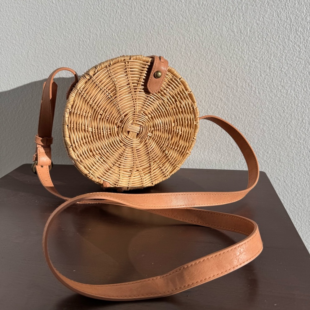 Round Rattan Circle Crossbody Bag Wicker Straw Bali Boho Beach Summer Universal